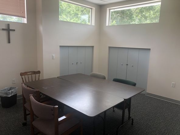 Orange Park Dental Office For Lease: 2045 Professional Center Dr, Orange Park, FL 32073